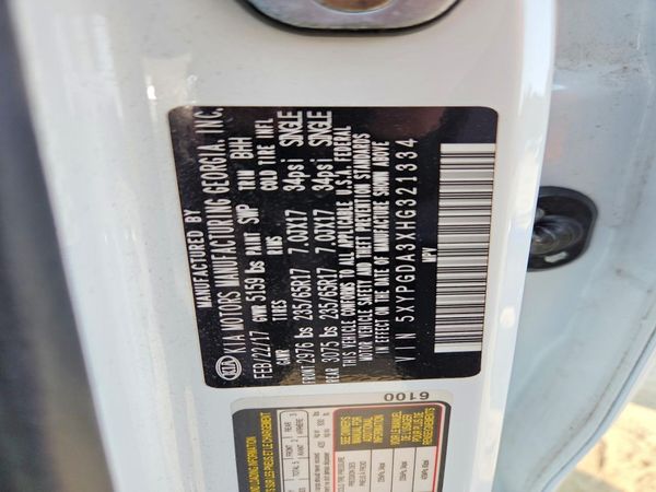 2017 KIA SORENTO L, LX