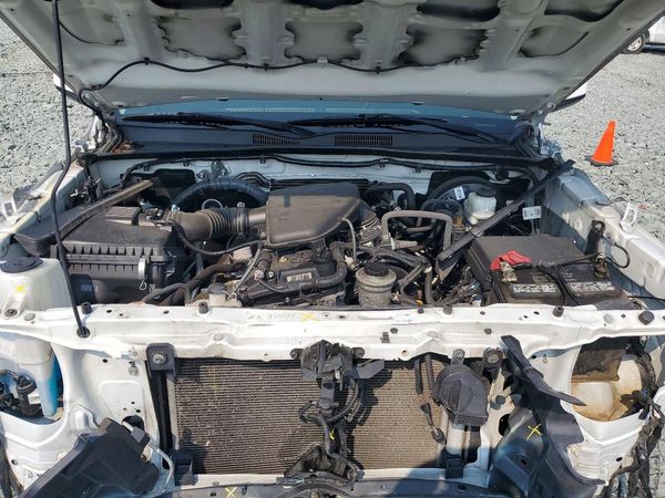 2019 TOYOTA TACOMA SR5