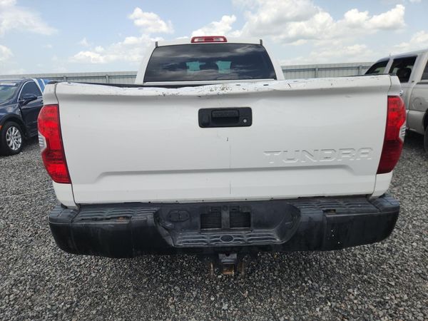 2018 TOYOTA TUNDRA SR/SR5