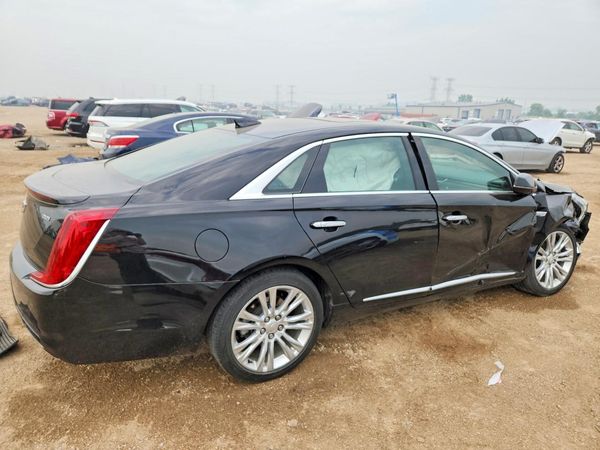 2018 CADILLAC XTS