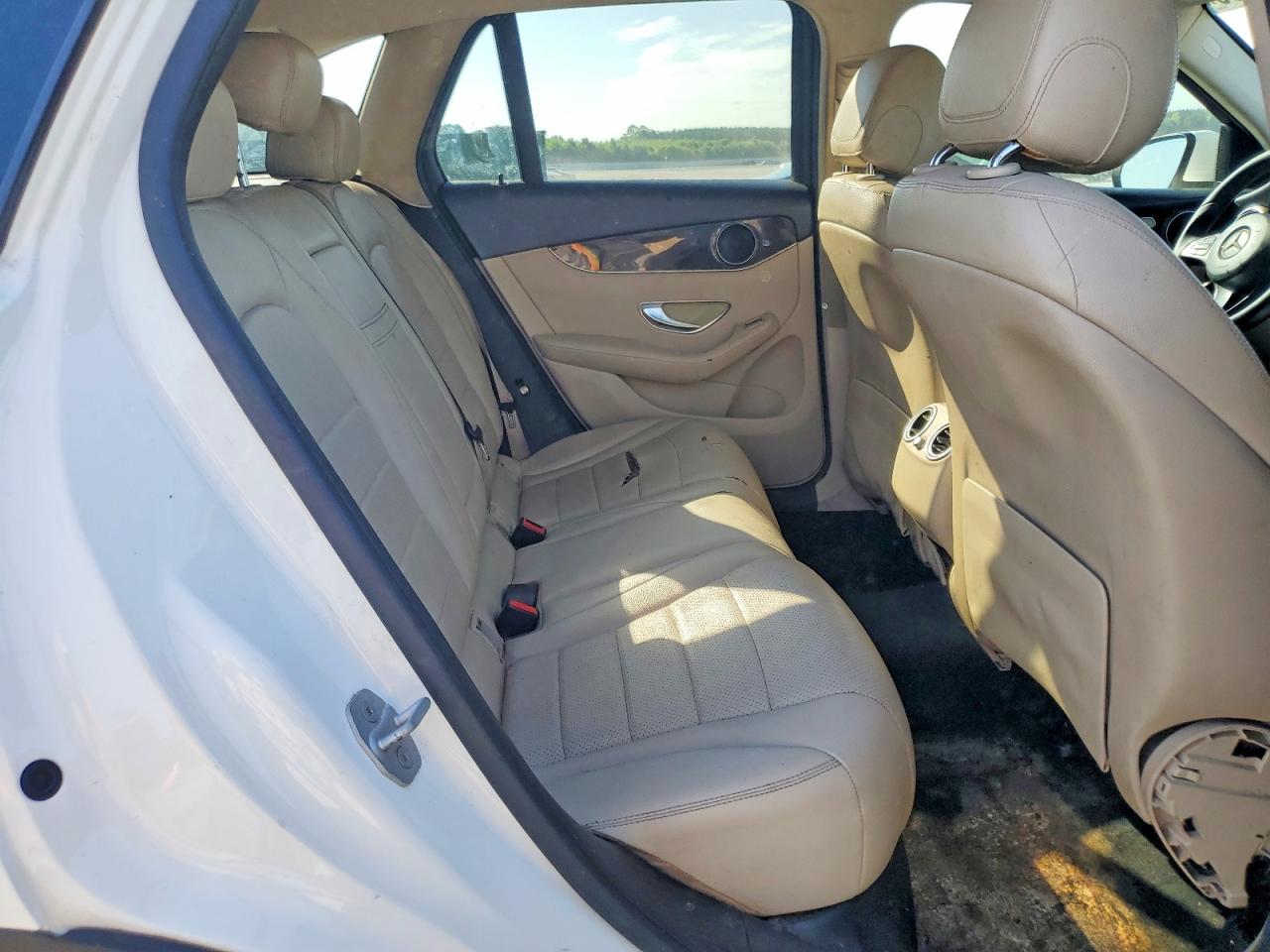 2016 MERCEDES-BENZ GLC GLC300