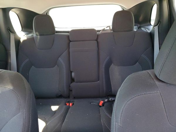 2019 JEEP CHEROKEE LATITUDE 4X4