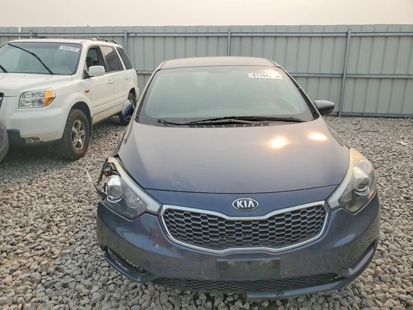 2016 KIA FORTE GL (Middle-Low Grade)