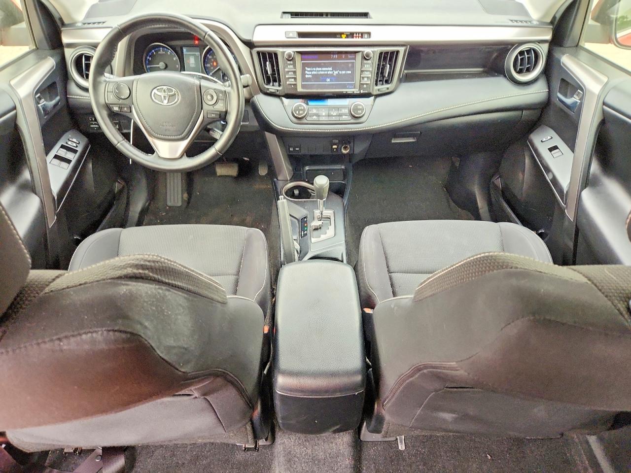 2017 TOYOTA RAV4 XLE