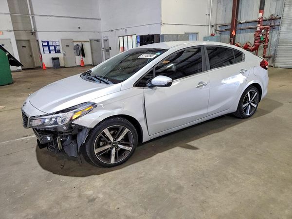 2017 KIA FORTE EX