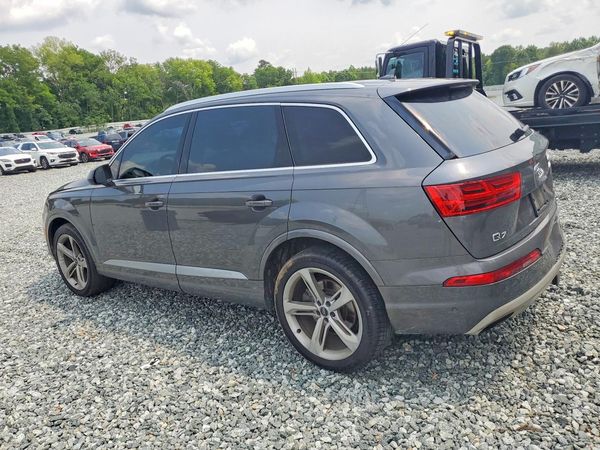 2019 AUDI Q7 quattro Prestige