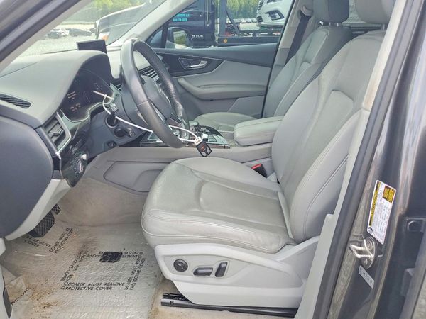 2019 AUDI Q7 quattro Prestige