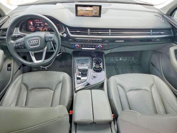 2019 AUDI Q7 quattro Prestige