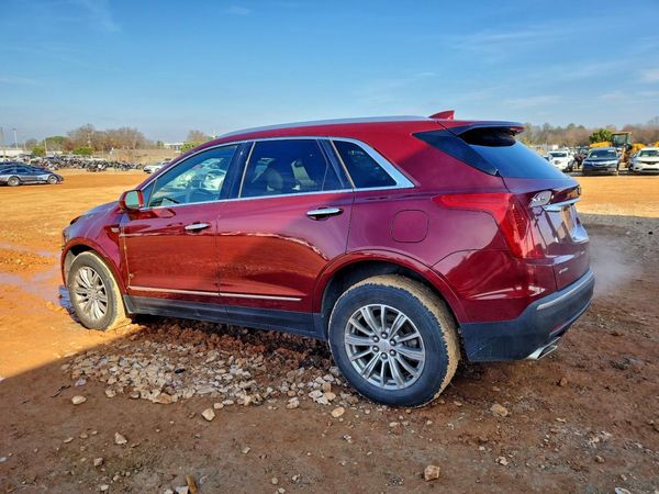 2018 CADILLAC XT5 Luxury