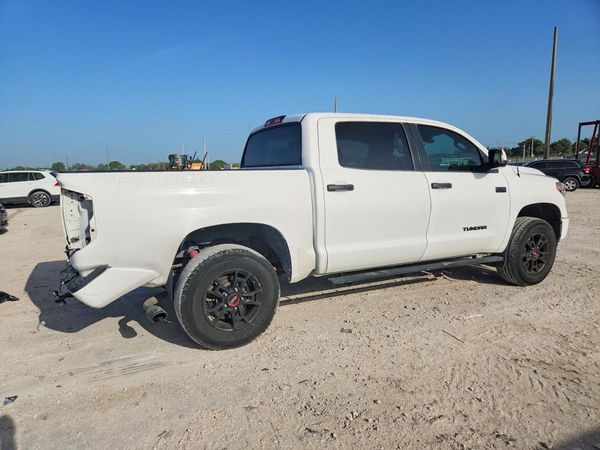 2019 TOYOTA TUNDRA SR5 Grade