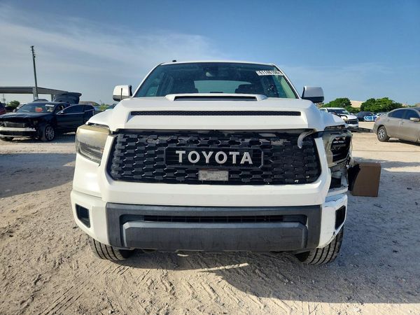 2019 TOYOTA TUNDRA SR5 Grade