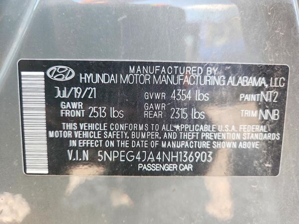 2022 HYUNDAI SONATA SE