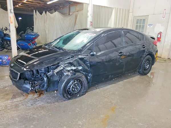 2017 KIA FORTE