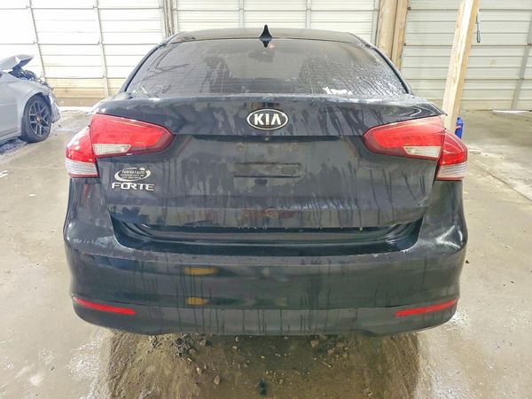 2017 KIA FORTE