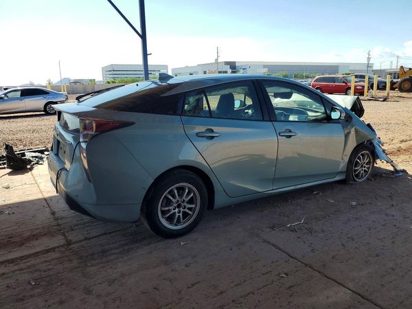 2018 TOYOTA PRIUS