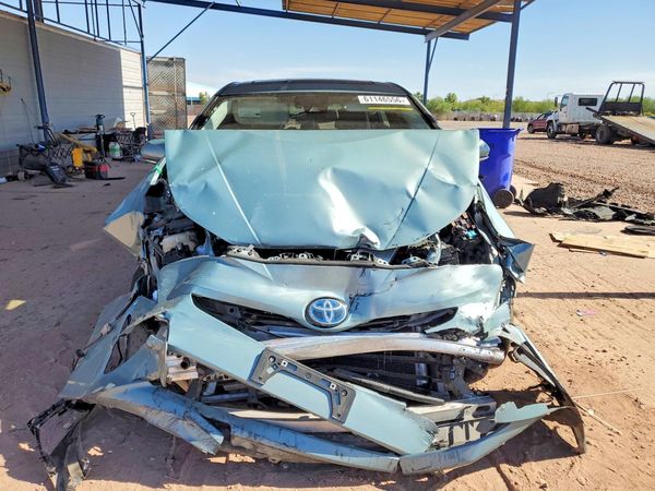 2018 TOYOTA PRIUS