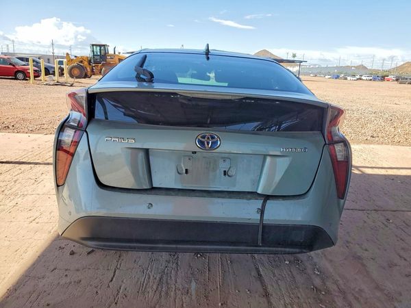 2018 TOYOTA PRIUS