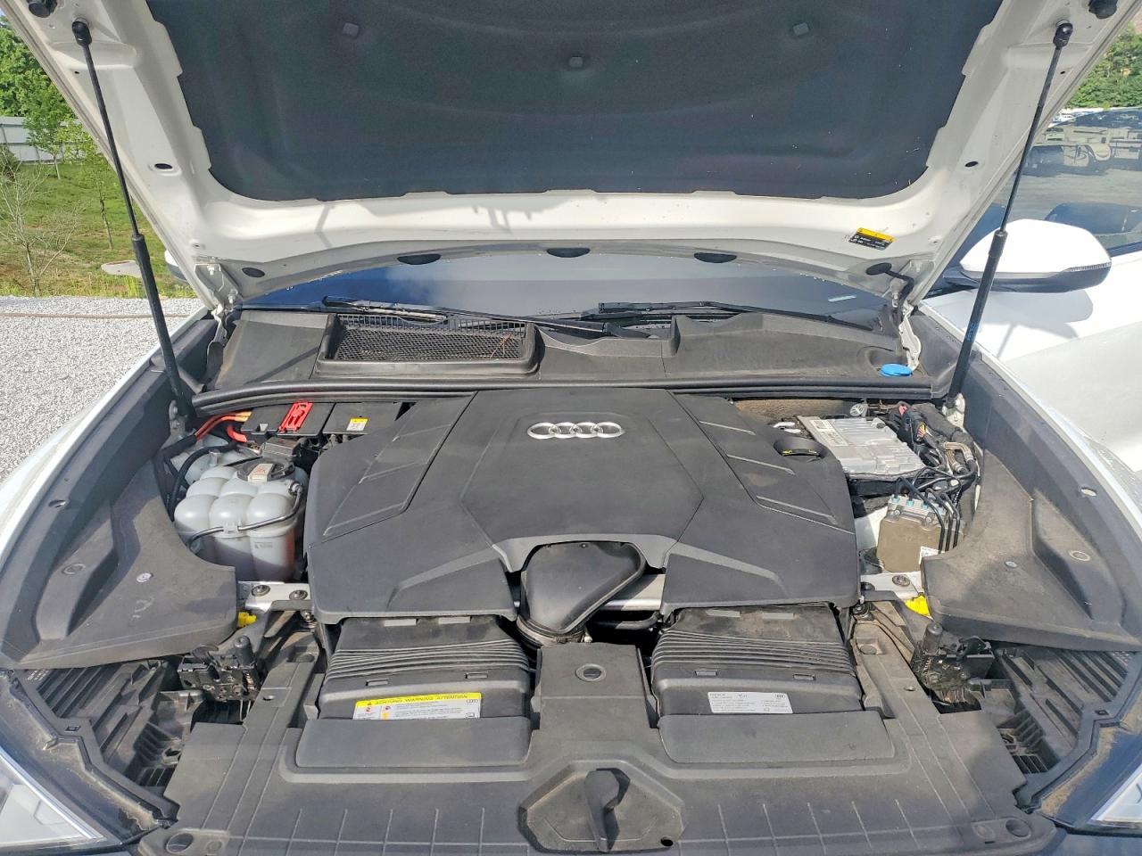 2019 AUDI Q8 S Line quattro Prestige