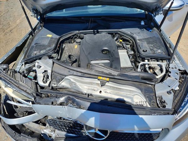 2017 MERCEDES-BENZ C C300