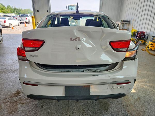 2022 KIA RIO LX, S