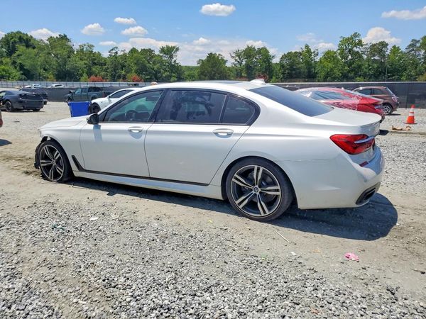 2018 BMW 740