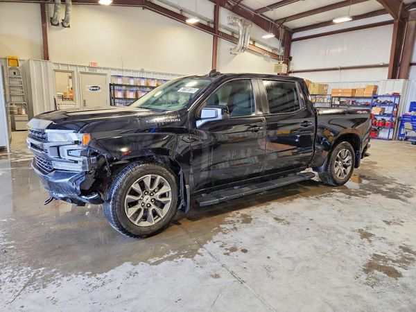 2019 CHEVROLET SILVERADO RST
