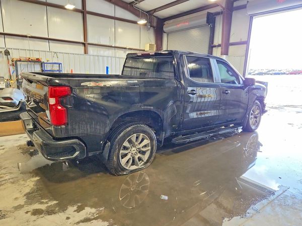 2019 CHEVROLET SILVERADO RST