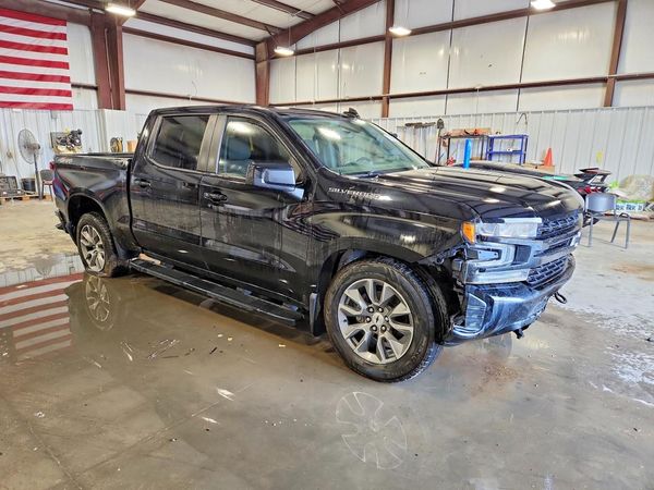 2019 CHEVROLET SILVERADO RST