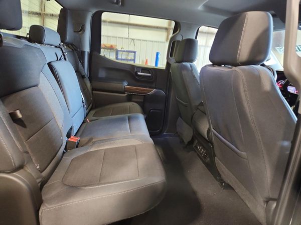 2019 CHEVROLET SILVERADO RST