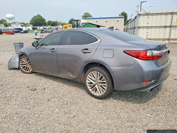 2017 LEXUS ES