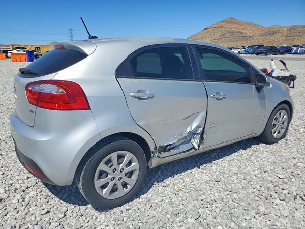 2015 KIA RIO GL - Middle-low