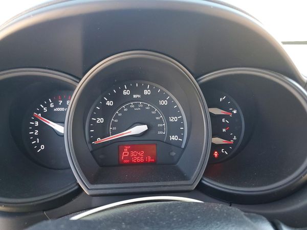 2015 KIA RIO GL - Middle-low