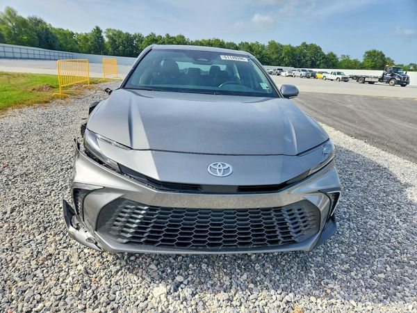 2026 TOYOTA CAMRY