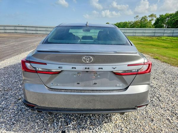 2026 TOYOTA CAMRY