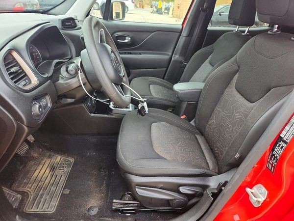 2023 JEEP RENEGADE LATITUDE 4X4