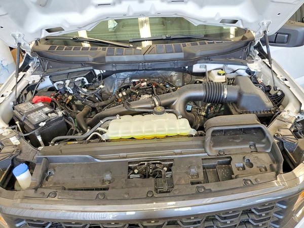 2025 FORD F150