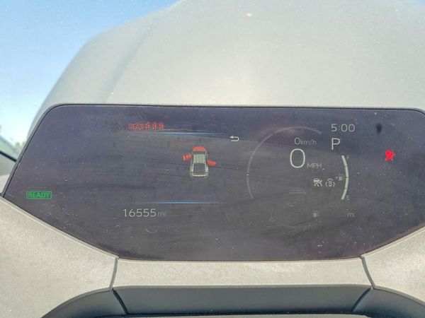 2025 TOYOTA PRIUS