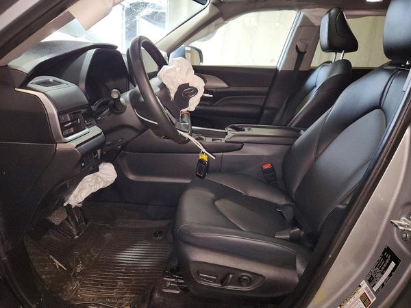 2024 TOYOTA GRAND HIGHLANDER