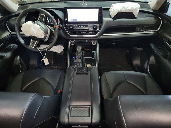 2024 TOYOTA GRAND HIGHLANDER