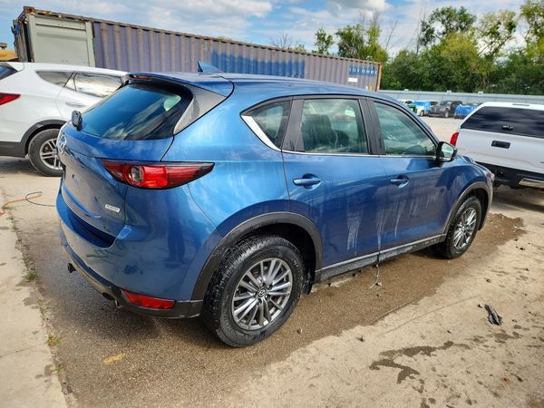 2017 MAZDA CX-5 Sport