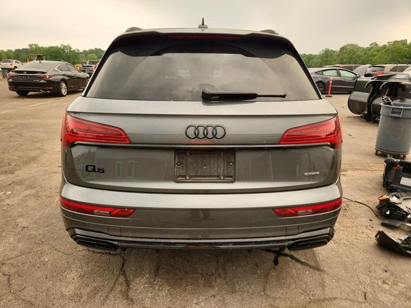 2024 AUDI Q5 E