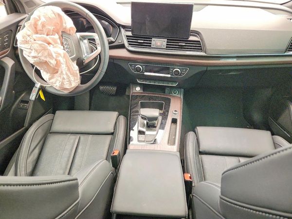 2024 AUDI Q5 E