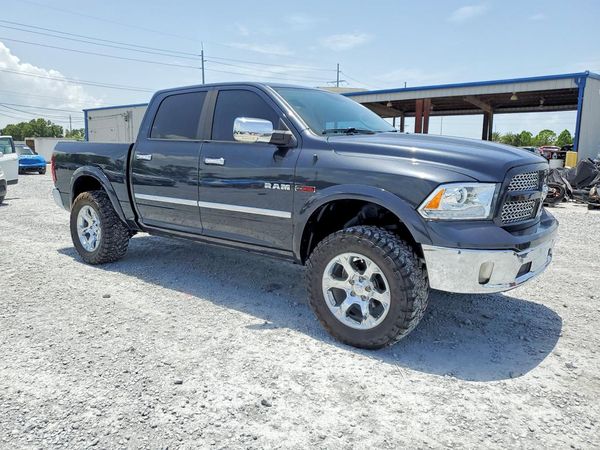 2016 RAM 1500 Laramie
