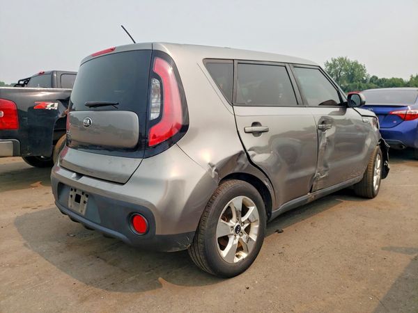 2017 KIA SOUL Base