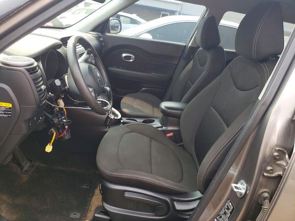 2017 KIA SOUL Base