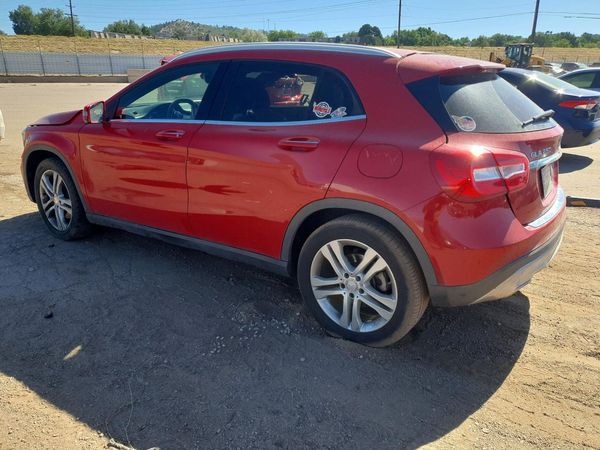 2016 MERCEDES-BENZ GLA GLA250-4M