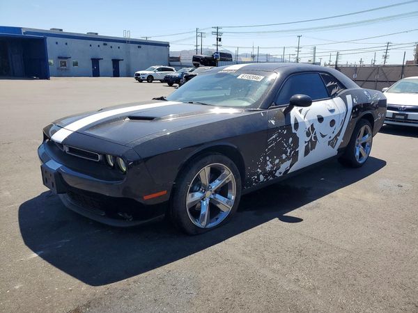 2016 DODGE CHALLENGER SXT