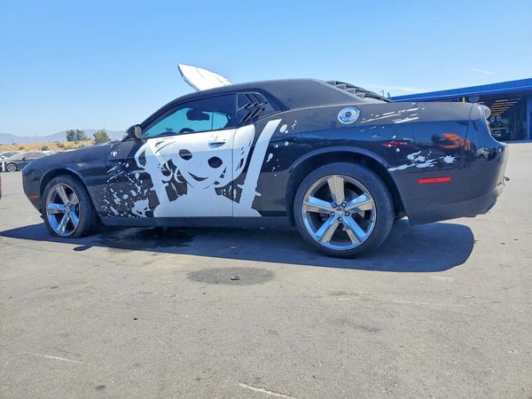 2016 DODGE CHALLENGER SXT