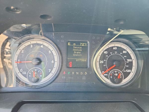 2018 RAM 1500 SLT