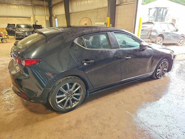 2021 MAZDA 3